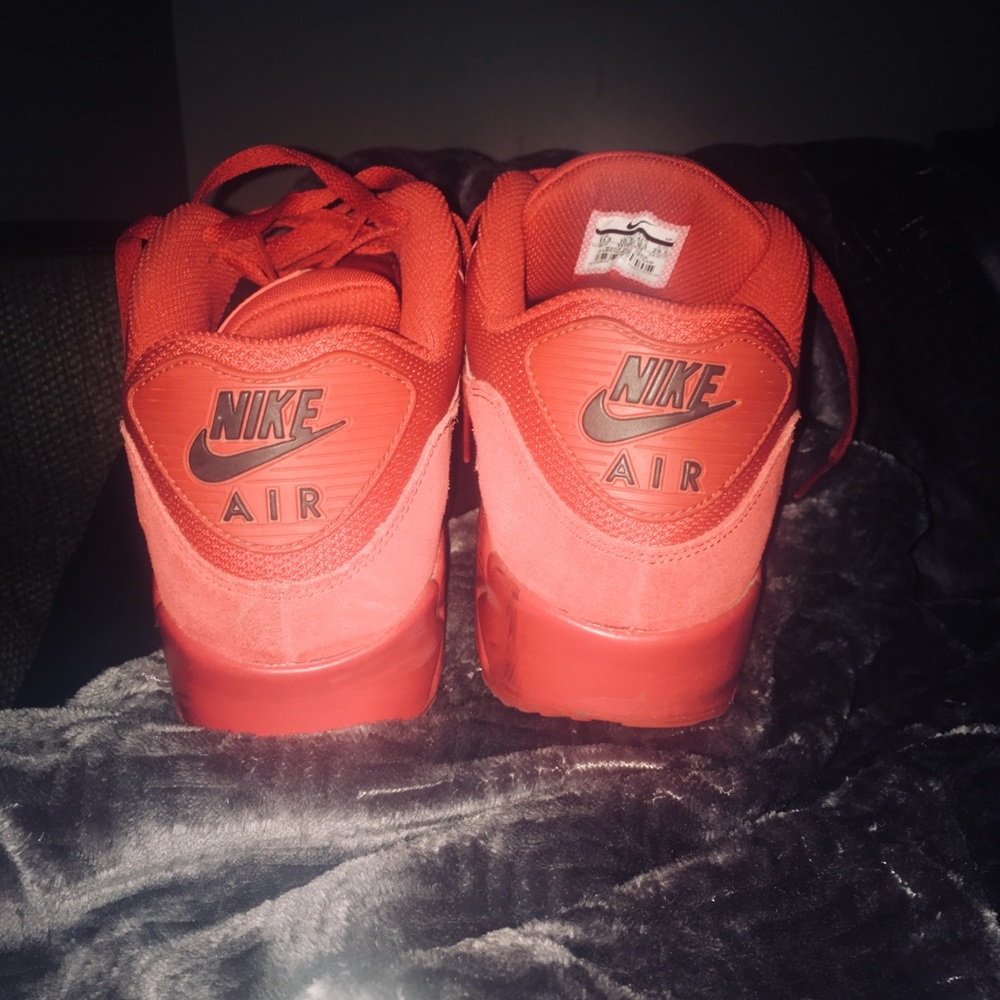 Red Air-Max - Picture 3 of 6